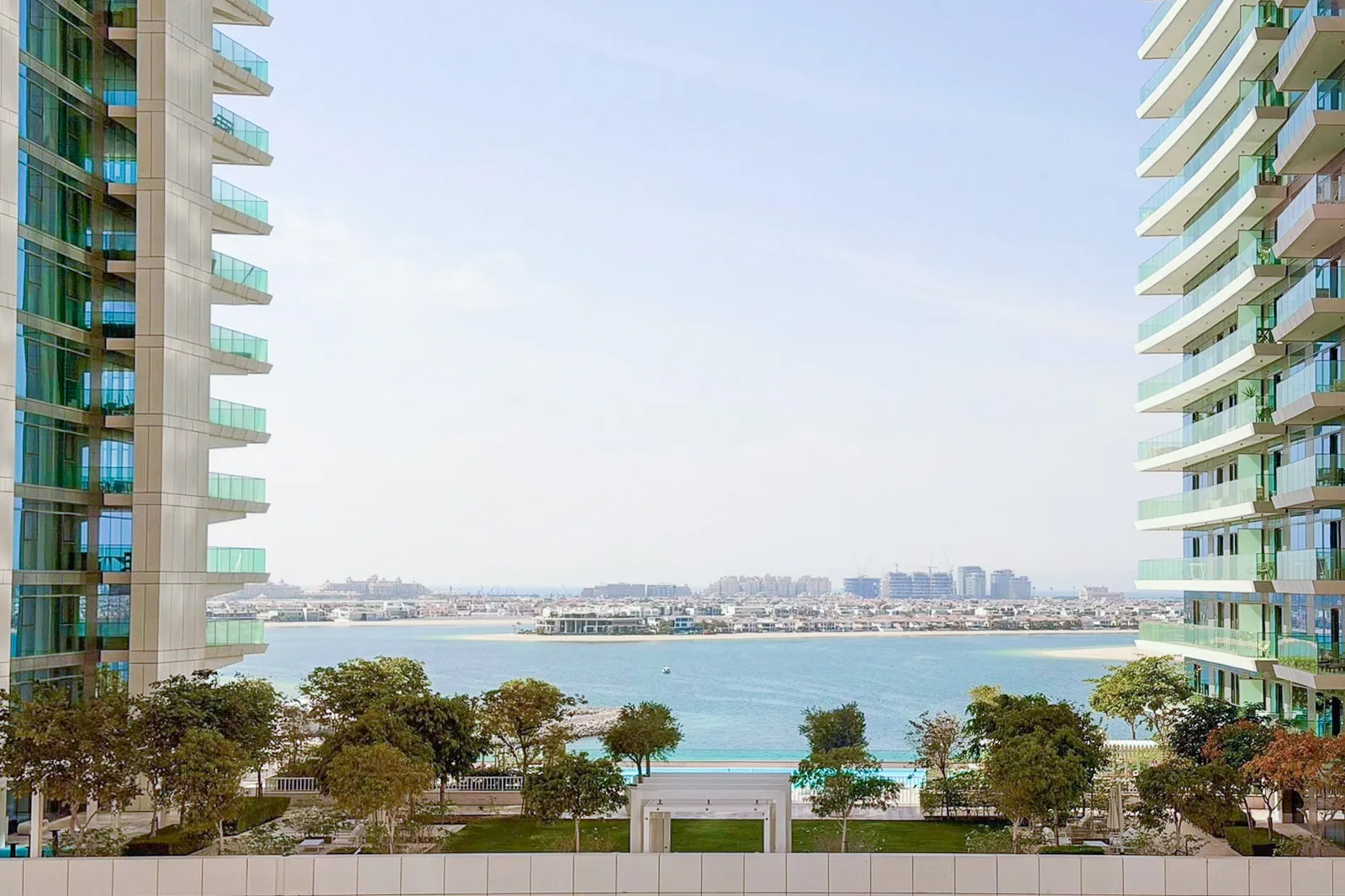 Marina Vista Tower 1, Dubai Harbour · photo 1
