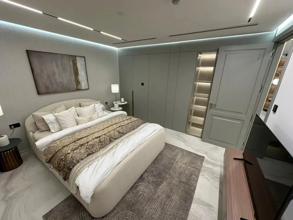 48 Parkside, Arjan · photo 1