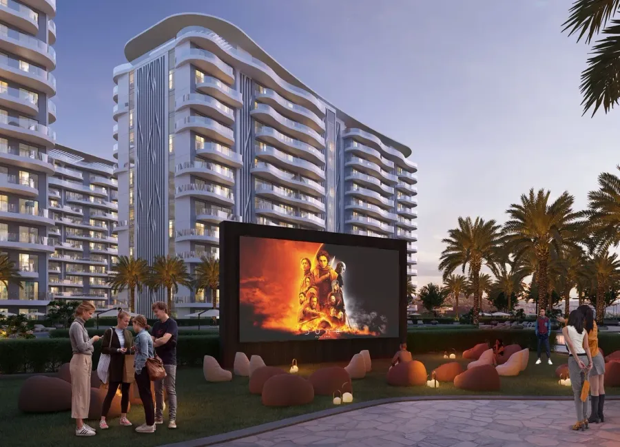 Outdoor Cinema at Valencia.