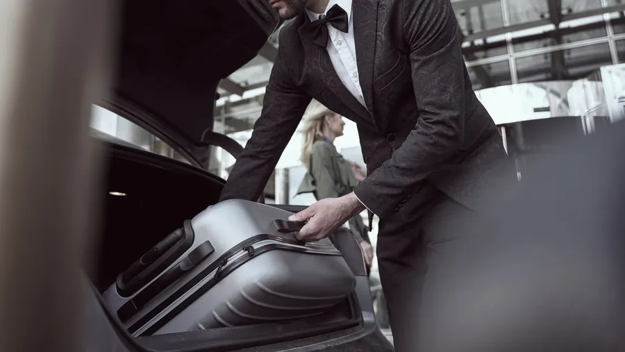 Concierge Service at One River Point.