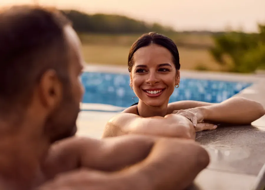 Jacuzzi at Green Field.