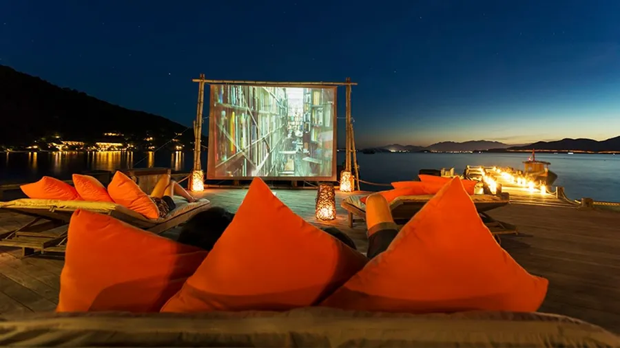 Outdoor Cinema at Ocean Pearl 1 and 2.