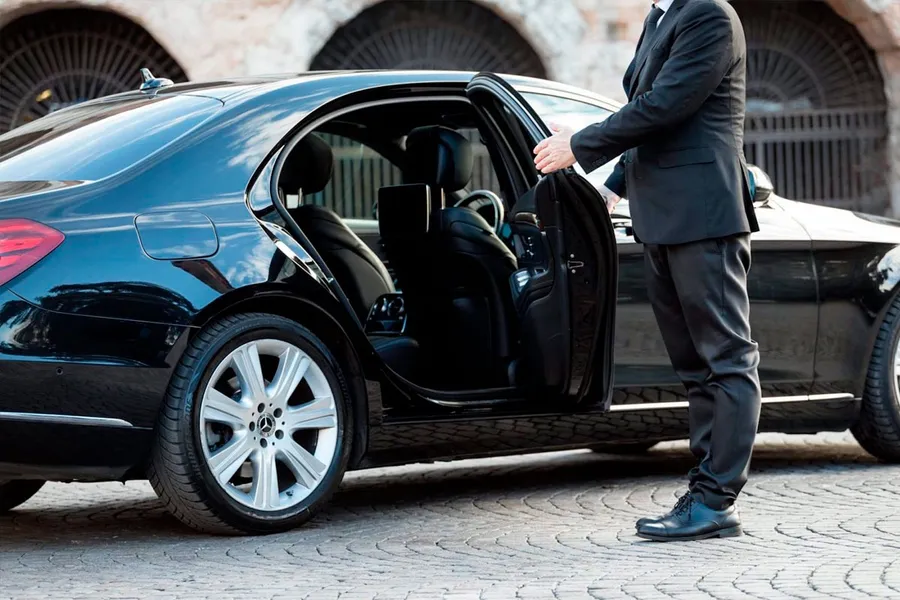 Chauffeur Service at Burj Binghatti Jacob and Co Residences.