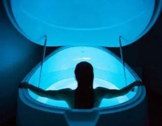 Floating Therapy Pods at Altitude de Grisogono.