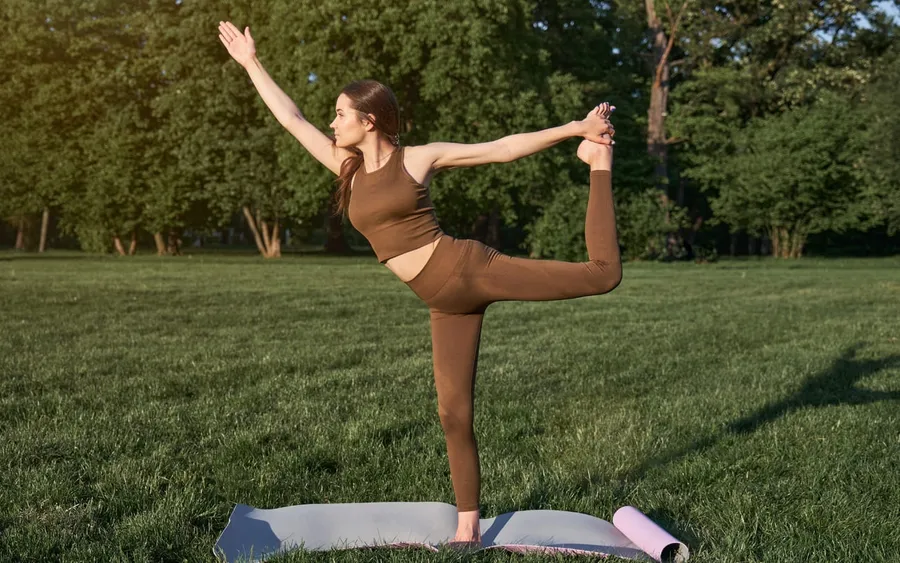 Indoor & Outdoor Yoga Area at Golf Verge.