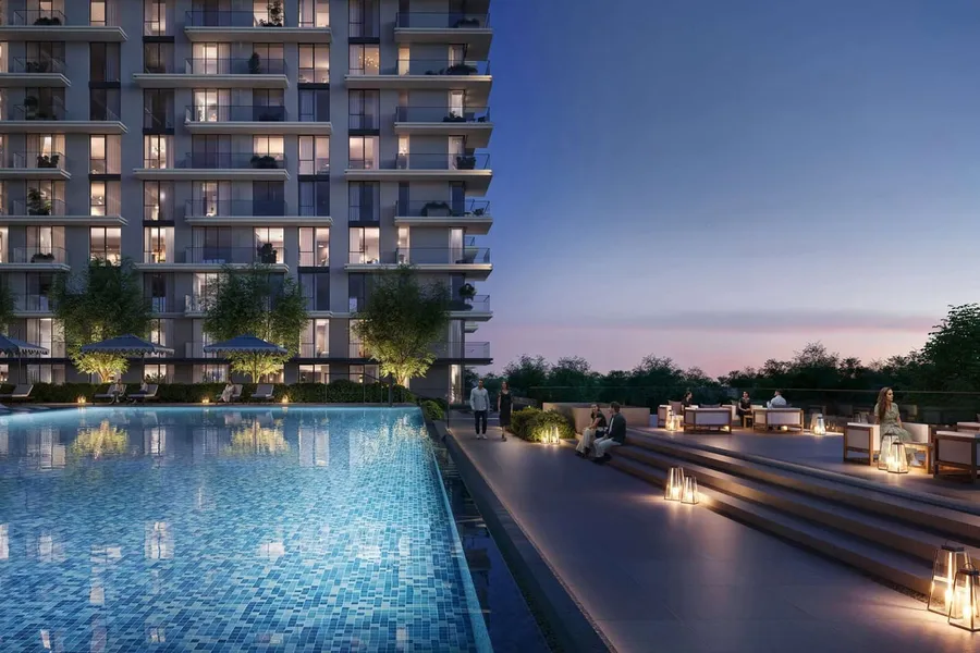 Swimming Pool at Parkwood Emaar.