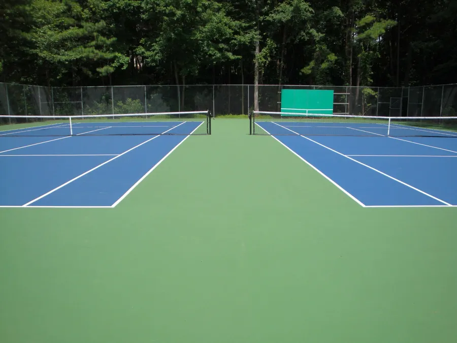 Muga Court at Golf Hillside.