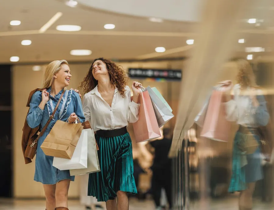 Retail Promenade at Canalside Marina Residences.
