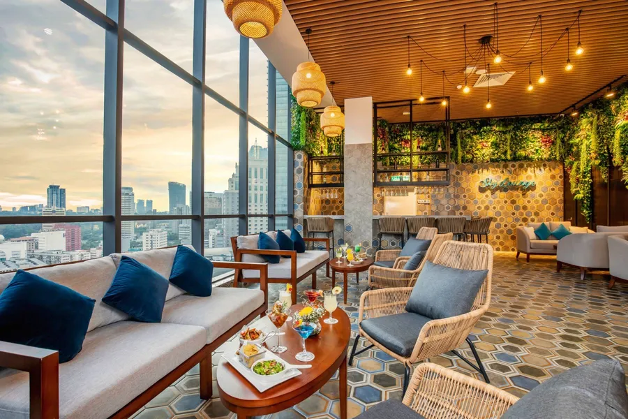 Lounges at Yachtside Marina Residences.
