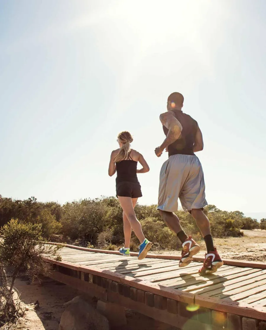Walkways, Jogging Paths & Cycling Trails at Creekside Residence.